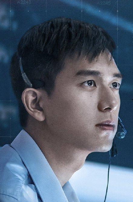 李现爆料自己老婆的视频,独家曝光老婆视频引网友热议