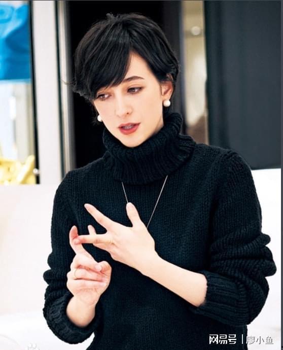 娱乐吃瓜小姨,小姨带你吃瓜,一网打尽明星幕后故事