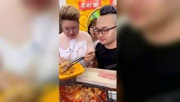 娱乐 吃瓜酱爷爷